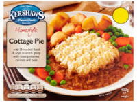 Kershaws Homestyle Cottage Pie with Roast Potatoes, Carrots & Peas 400g PM